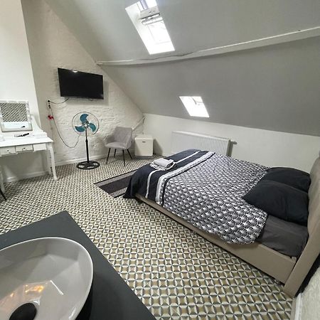 Place To Stay In Antwerp City Ngoại thất bức ảnh